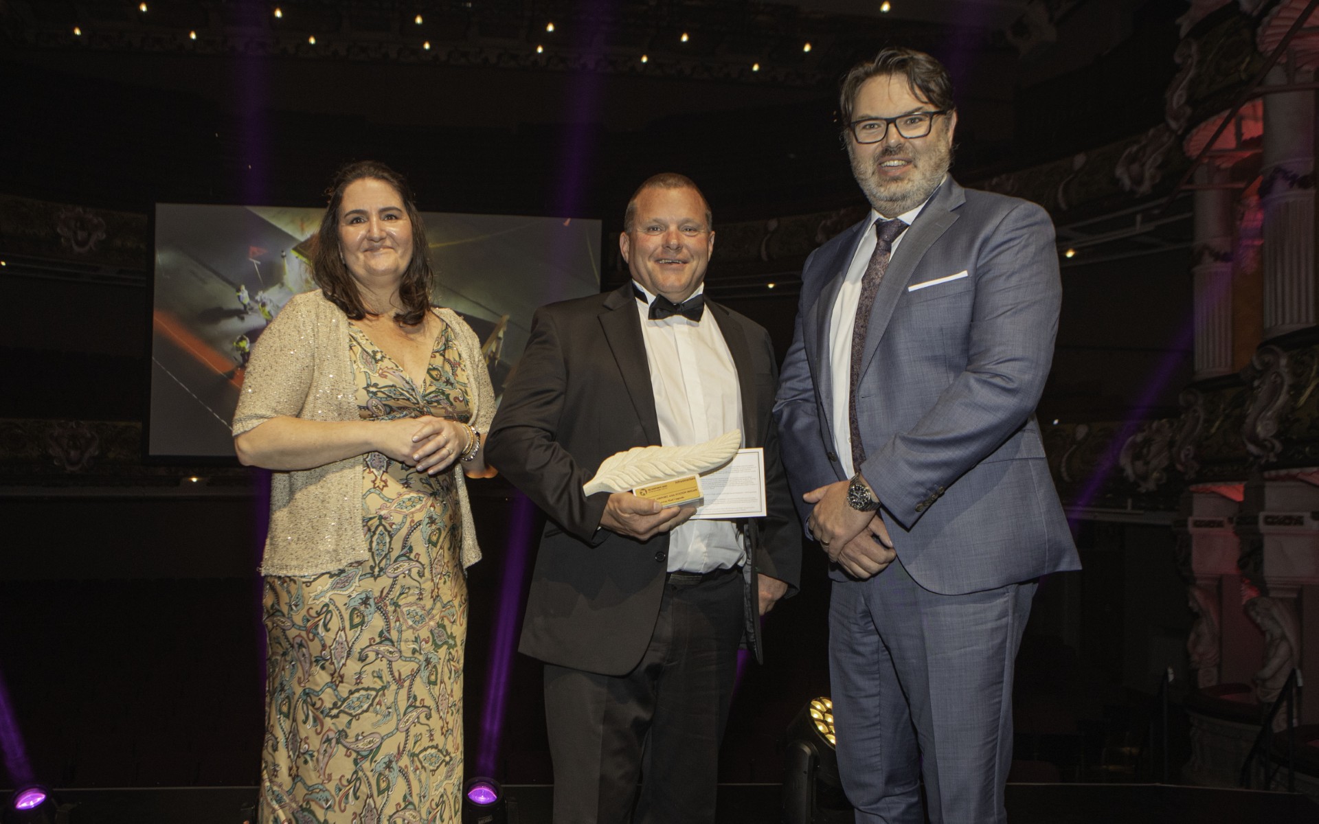 Dunedin Airport wins national award for overnight runway upgrade